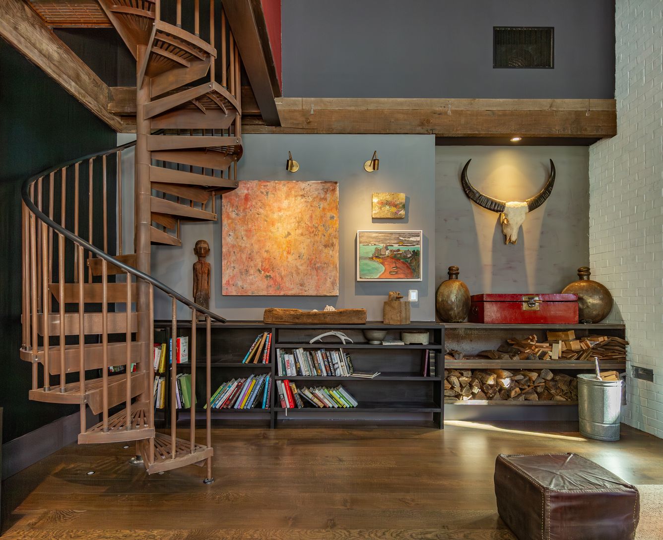  Staircase to Balcony 