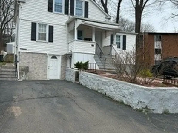 10 Artizan Street, Meriden, CT 06450