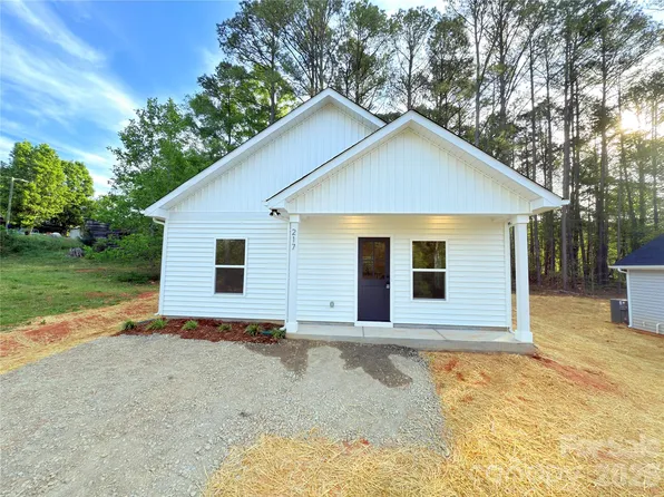 217 Carlie St, Norwood, NC 28128