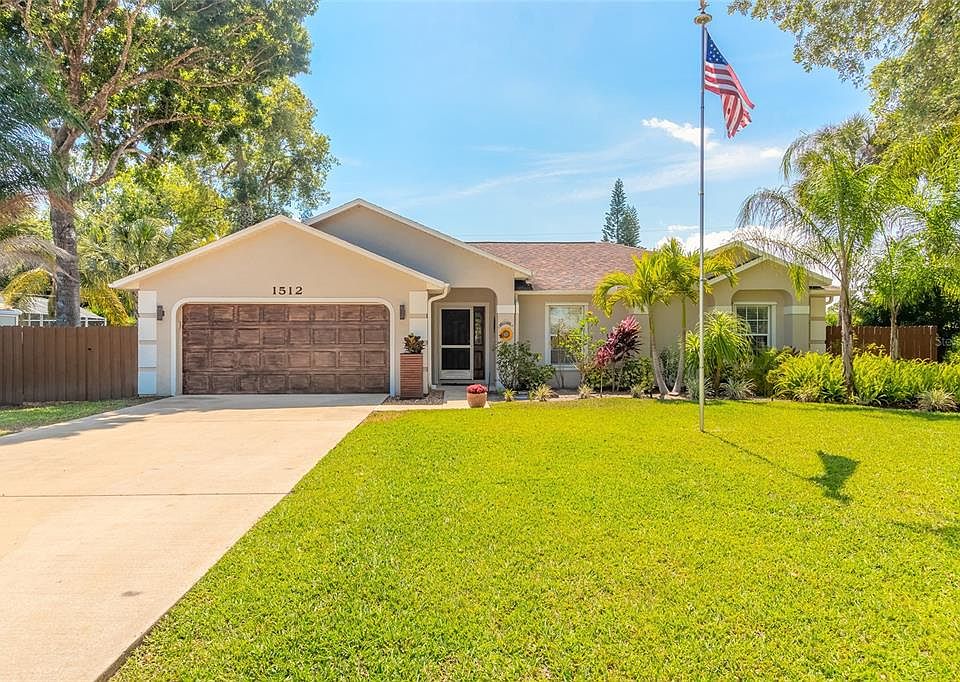 1st image of 1512 Sabal Palm Dr
