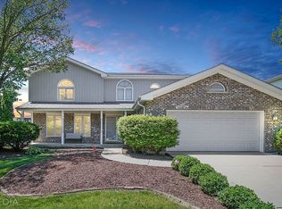 16420 Pear Ave, Orland Park, IL