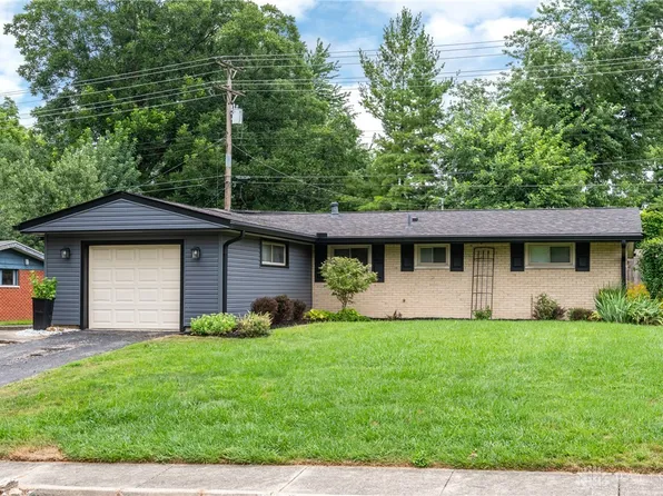 3120 Waltham Ave, Dayton, OH 45429