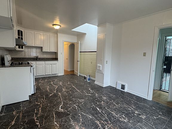 2nd image of 23 Teddy Ave