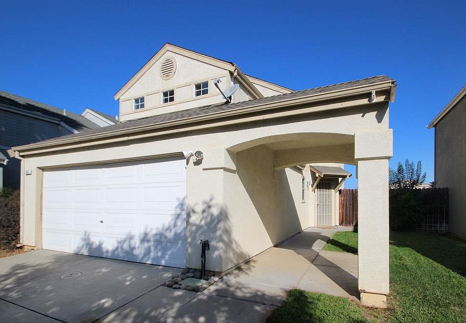 1st image of 931 Mantelli Dr