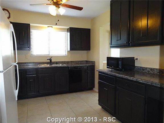 4th image of 6005 Flintridge Dr