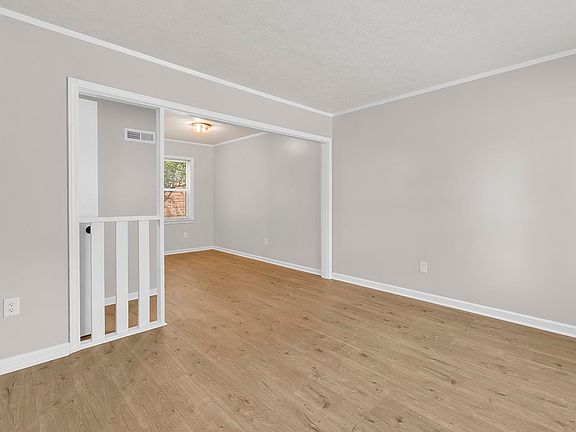 2nd image of 616 37th Ave. N #B