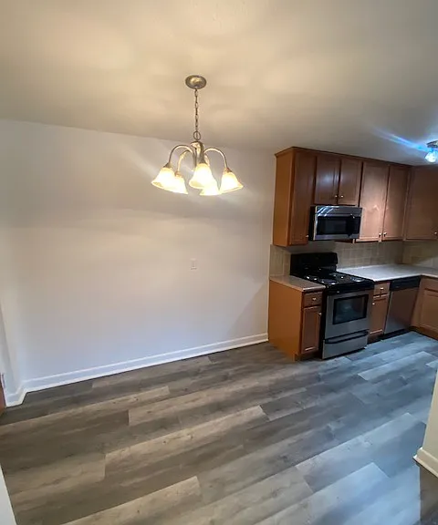 154 Lexington St #2 — Photo 2