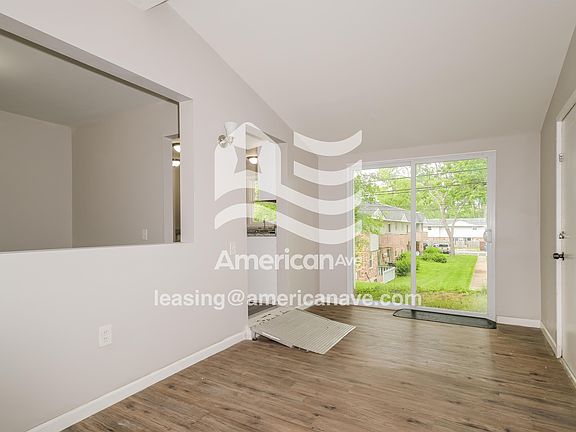 5-Dining Room