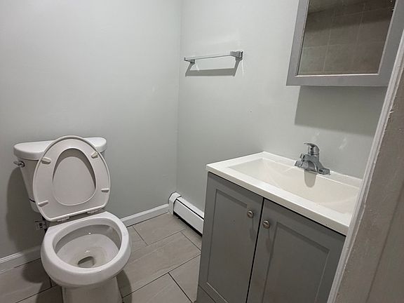 5th image of 546 Livingston St #1F
