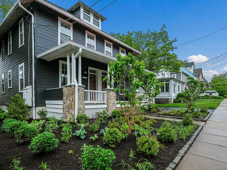 115 Harvey Ave #2 — Photo 3