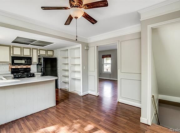 5th image of 37344 Charter Oaks Blvd