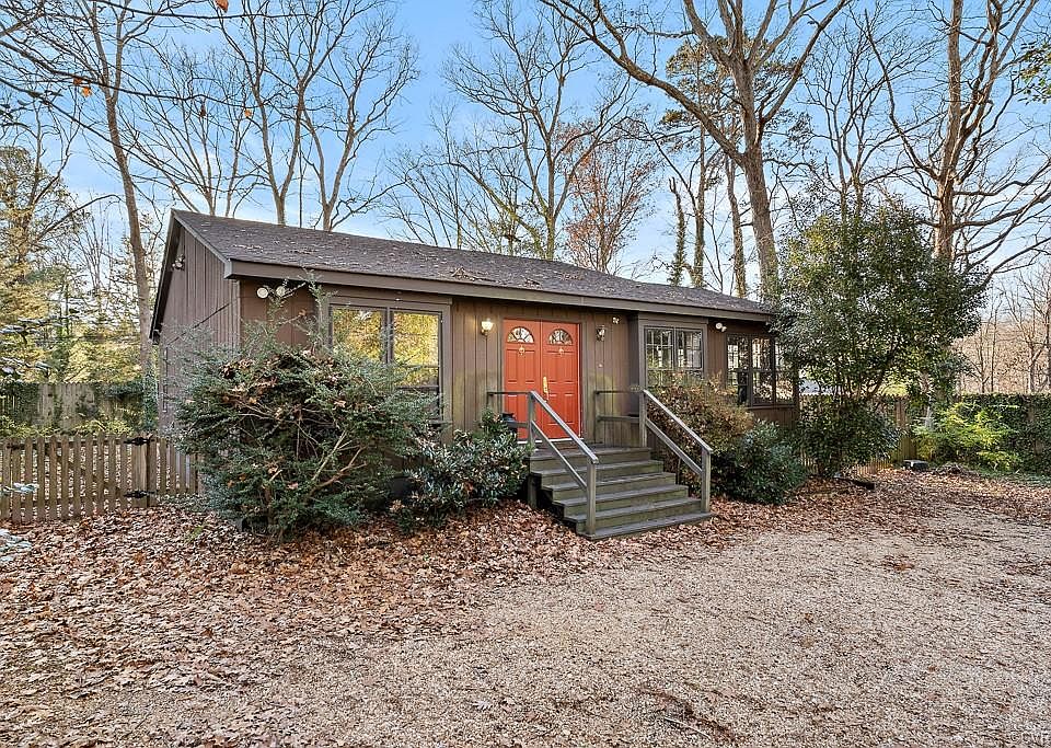 1st image of 7313 Longview Dr