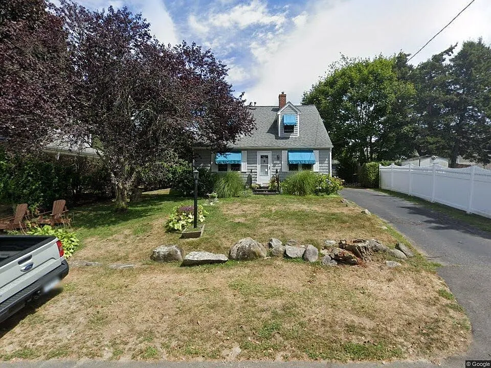 56 Bayberry Rd