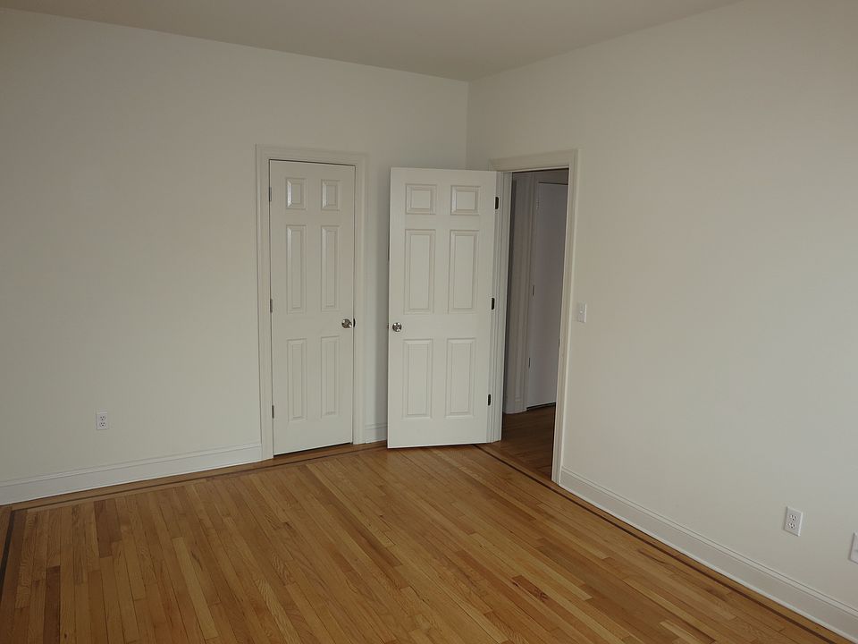 2nd image of 8811 2nd Ave APT B3