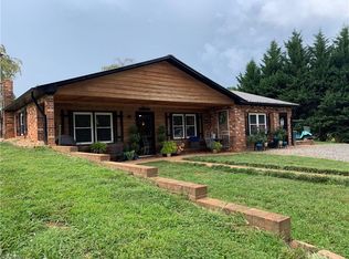 185 Whistle Stop Ln, Dobson, NC 27017