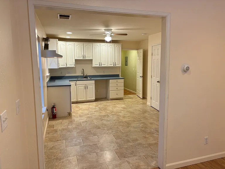 2019 Fir St — Photo 23