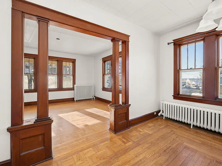 150 Green St #2 — Photo 5