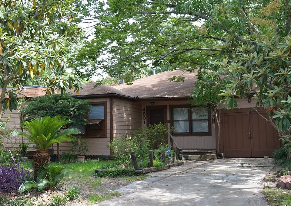 2nd image of 4301 Betty St