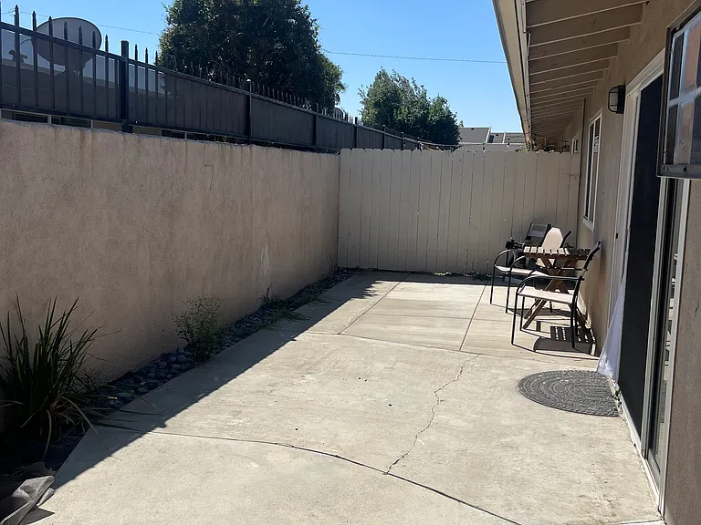 375 W Vernon Dr #C — Photo 10