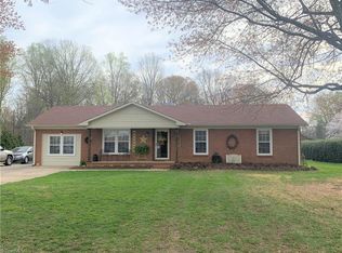 5504 Eckerson Rd, Greensboro, NC 27405