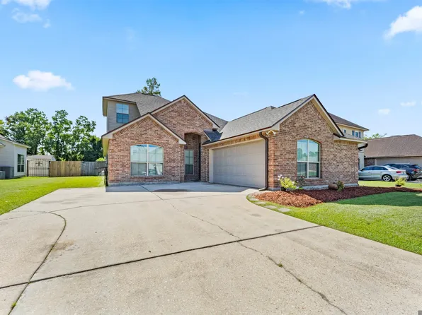 10063 Montrachet Dr, Baton Rouge, LA 70817