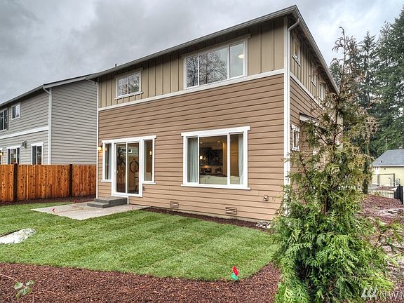 2nd image of 2182 Cady Dr