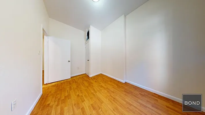 Rented by Bond New York | media 5