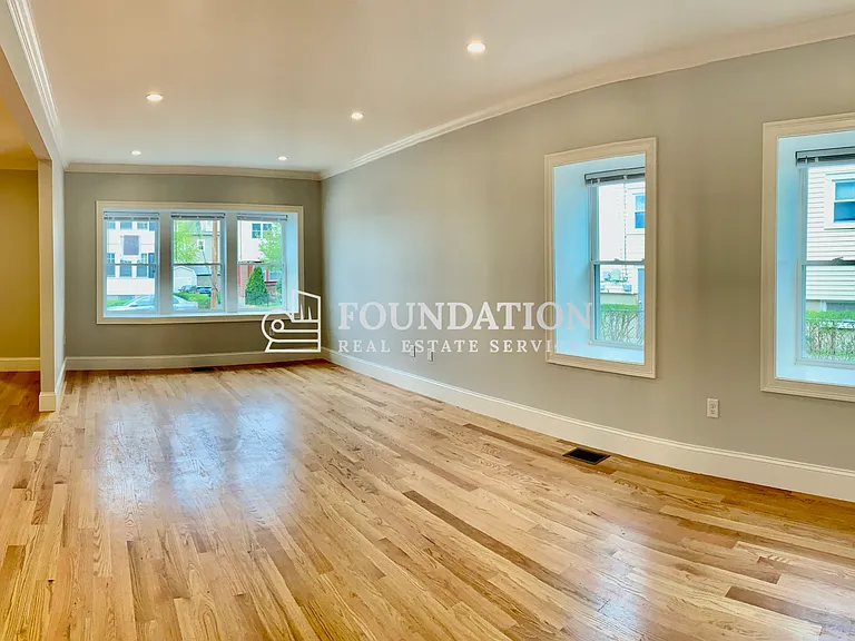 18 Bothwell Rd #1 — Photo 7