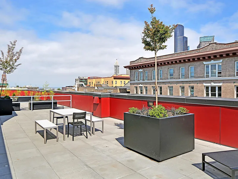 Louisa Hotel Apartments — Photo 2