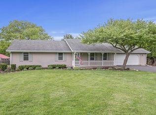 3192 N Silver Ridge Dr, Oregon, IL 61061