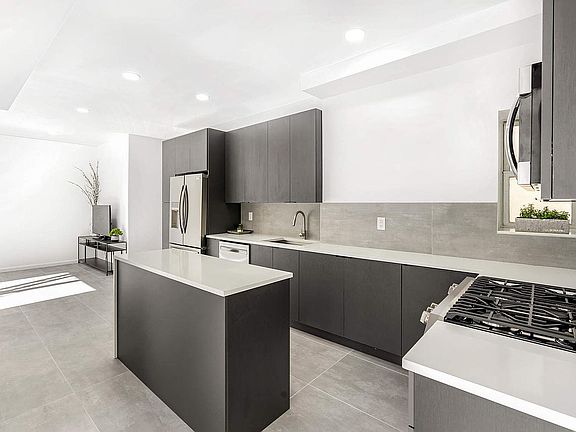 5th image of 145 Prospect Park W APT 2F