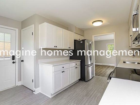 4th image of 10922 Willfleet Dr