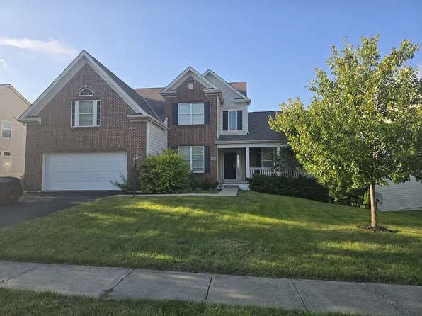 3296 Wind Dr, Lewis Center, OH 43035