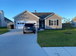 304 Rose Bud Ln, Holly Ridge, NC 28445