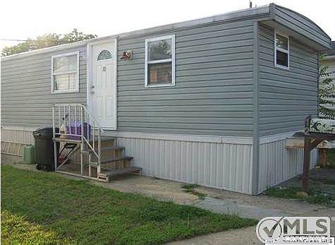 2nd image of 12 Avenue A