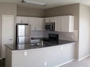 1979 Denver West Dr APT 936, Golden, CO 80401