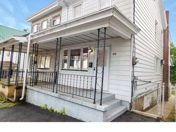 215 Hunter St, Tamaqua, PA 18252