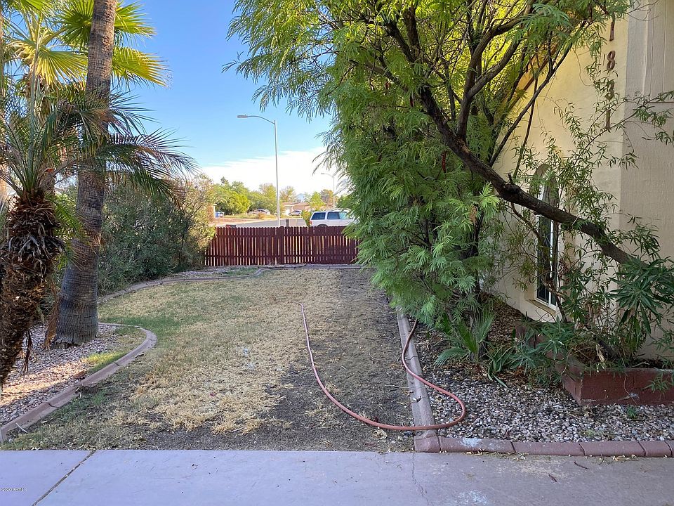 1st image of 1831 E El Moro Ave