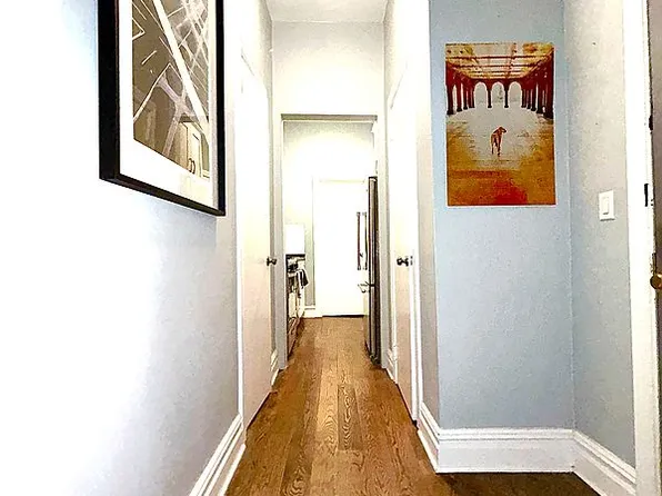 857 9th Ave APT 4B, Manhattan, NY 10019