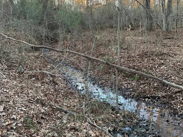 2483 Lee Bess Rd, Cherryville, NC 28021