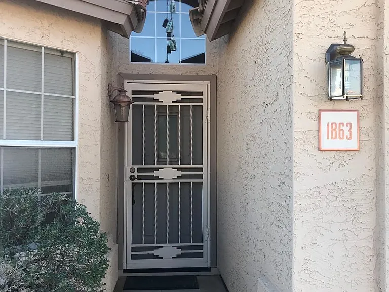 1863 W Springfield Way — Photo 13