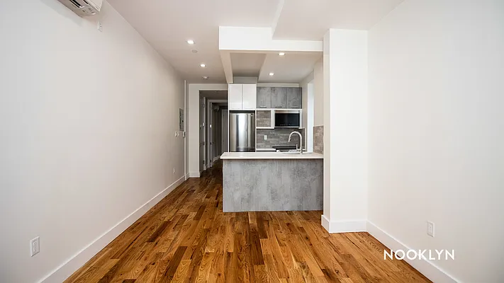 Rented by Nooklyn NYC LLC | media 10