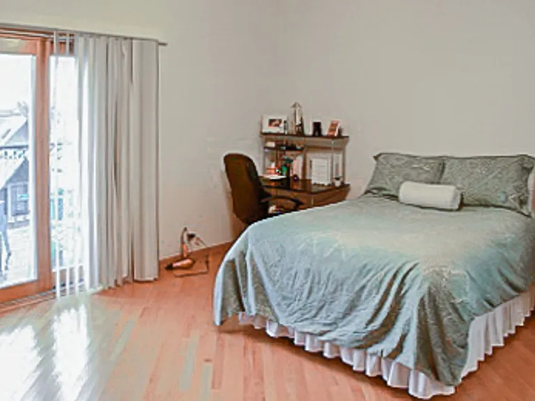 3342 N Sheffield Ave #3 — Photo 6