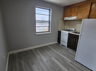 1214 Stanley St APT 101, New Britain, CT 06051
