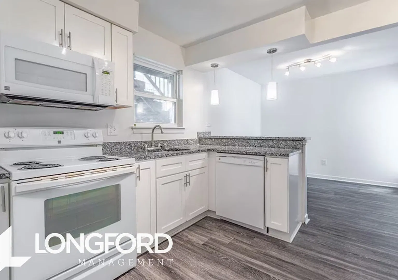 Sonoma Woods Apartments — Photo 3