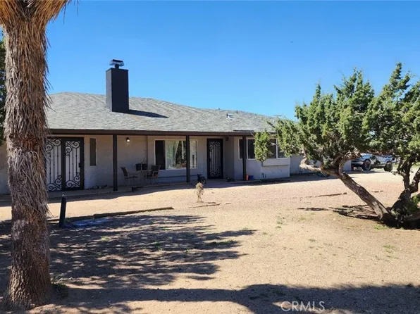 8170 Coyote Trl, Oak Hills, CA 92344