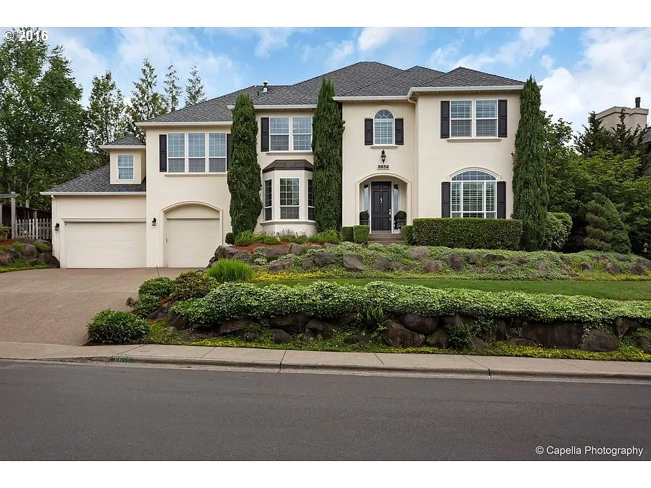 8659 SW Muledeer Dr photo 1