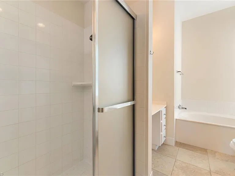 28329 Moray Dr — Photo 23