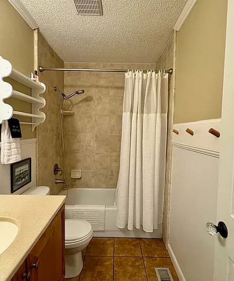 25 S 11th St #31 — Photo 14