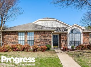 850 Weaver St, Cedar Hill, TX 75104